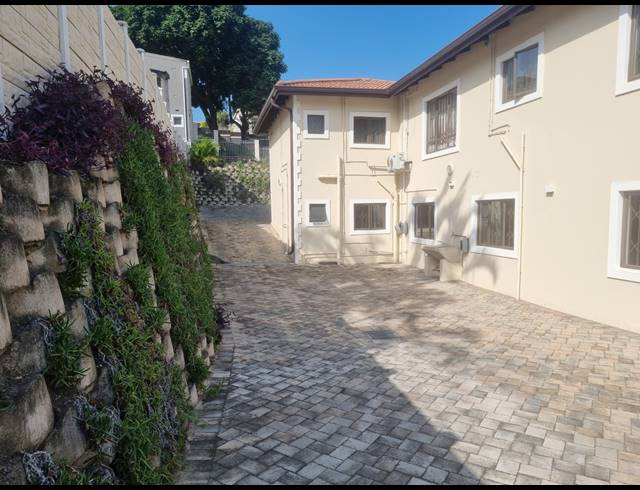 1 BEDROOM FLAT TO LET IN MOUNT VERNON